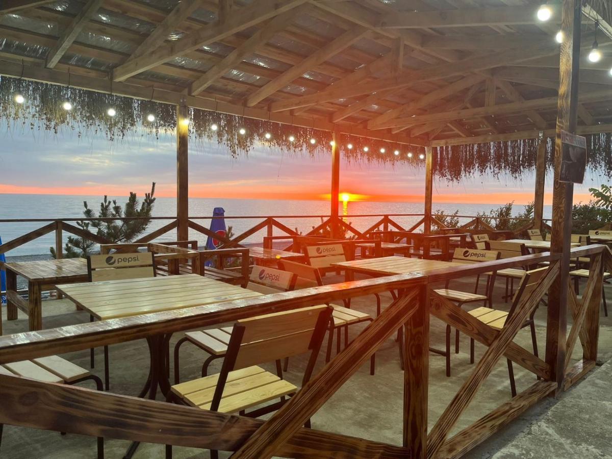 Hotel Black Sea コブレチ エクステリア 写真