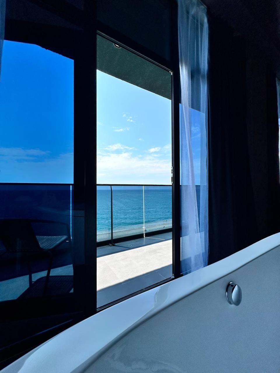 Hotel Black Sea コブレチ エクステリア 写真