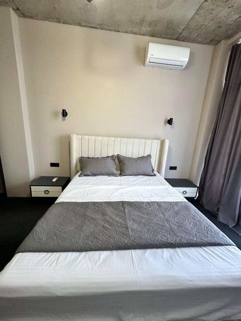 Hotel Black Sea コブレチ エクステリア 写真
